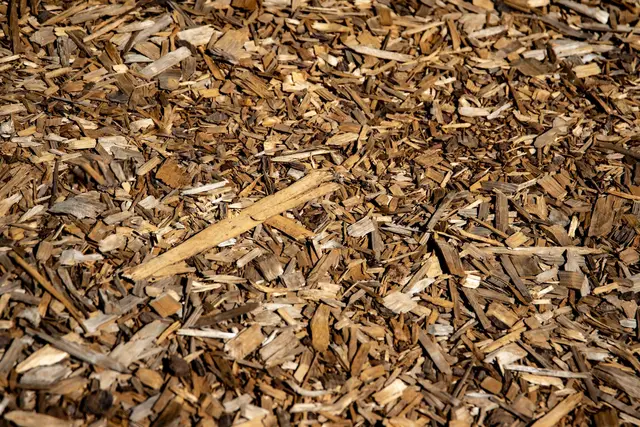 Mulching & Bed Maintenance service in North Alabama